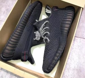 Yeezy Boost 350 V2 'Black Non-Reflective' photo review